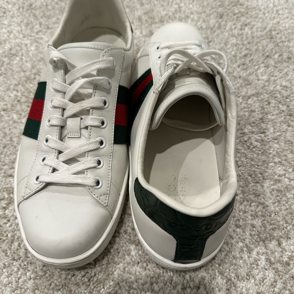 Gucci shoes